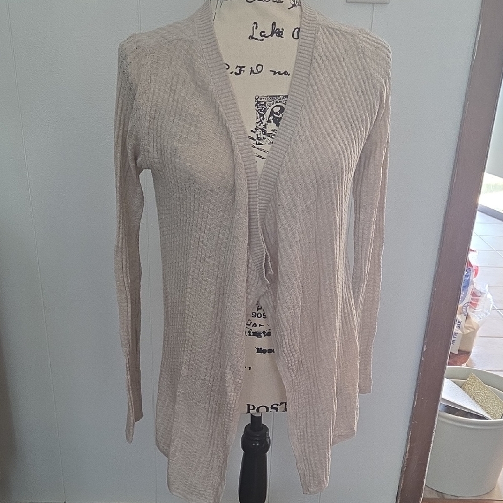 Free People Size M Beige Lightweight Waffle Knit Waterfall Cardigan